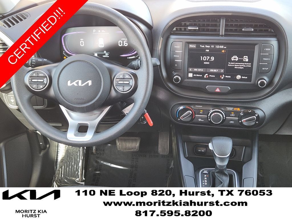 Certified 2025 Kia Soul LX w/ LX Technology Package FWD image 10