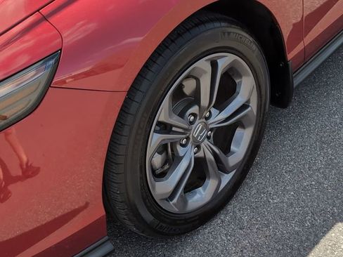 Used 2023 Honda Accord EX image 11