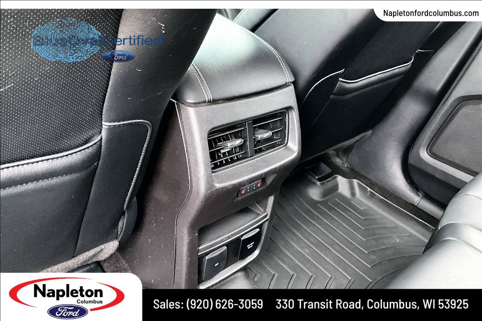 Used 2018 Ford Edge Titanium w/ Equipment Group 302A FWD image 34