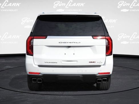 Used 2025 GMC Yukon Denali AWD/4WD image 26