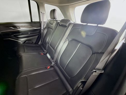 Used 2024 Jeep Grand Cherokee Limited 4xe image 30