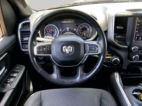 Used 2019 RAM 1500 Big Horn AWD/4WD image 6