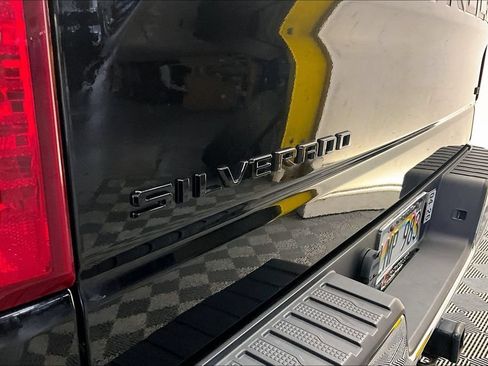 Used 2023 Chevrolet Silverado 1500 LT w/ LPO, Dark Essentials Package AWD/4WD image 29