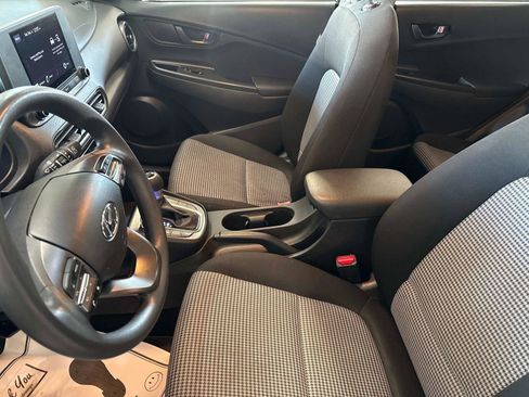 Used 2023 Hyundai Kona SE image 20