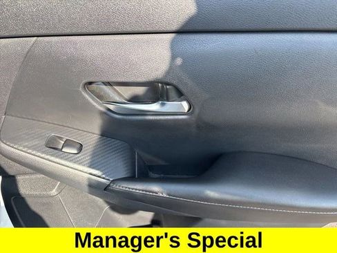 Used 2022 Nissan Sentra SV image 34