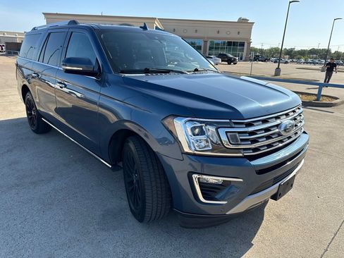Used 2019 Ford Expedition Max Limited w/ Equipment Group 301A RWD image 18