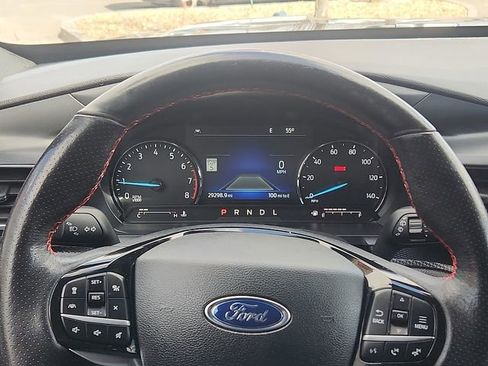 Certified 2023 Ford Explorer ST-Line w/ Class IV Trailer Tow Package AWD/4WD image 13