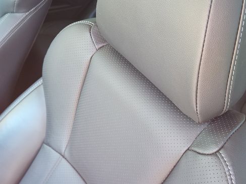 Used 2023 Subaru Forester Touring w/ Popular Package #2 image 18