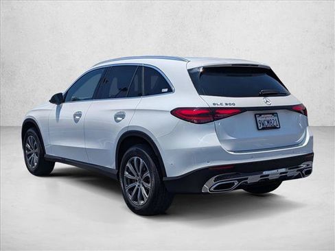 Certified 2026 Mercedes-Benz GLC 300 image 8