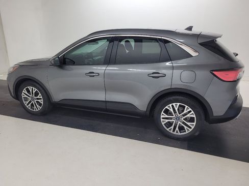 Used 2021 Ford Escape SEL w/ Technology Package FWD image 3