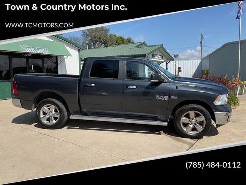 Used 2017 RAM 1500 Big Horn AWD/4WD image 1