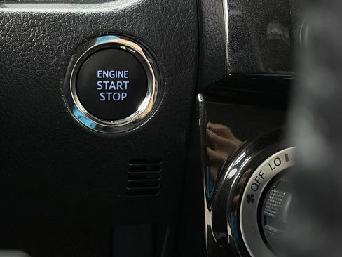 Used 2024 Toyota 4Runner TRD Off-Road image 16