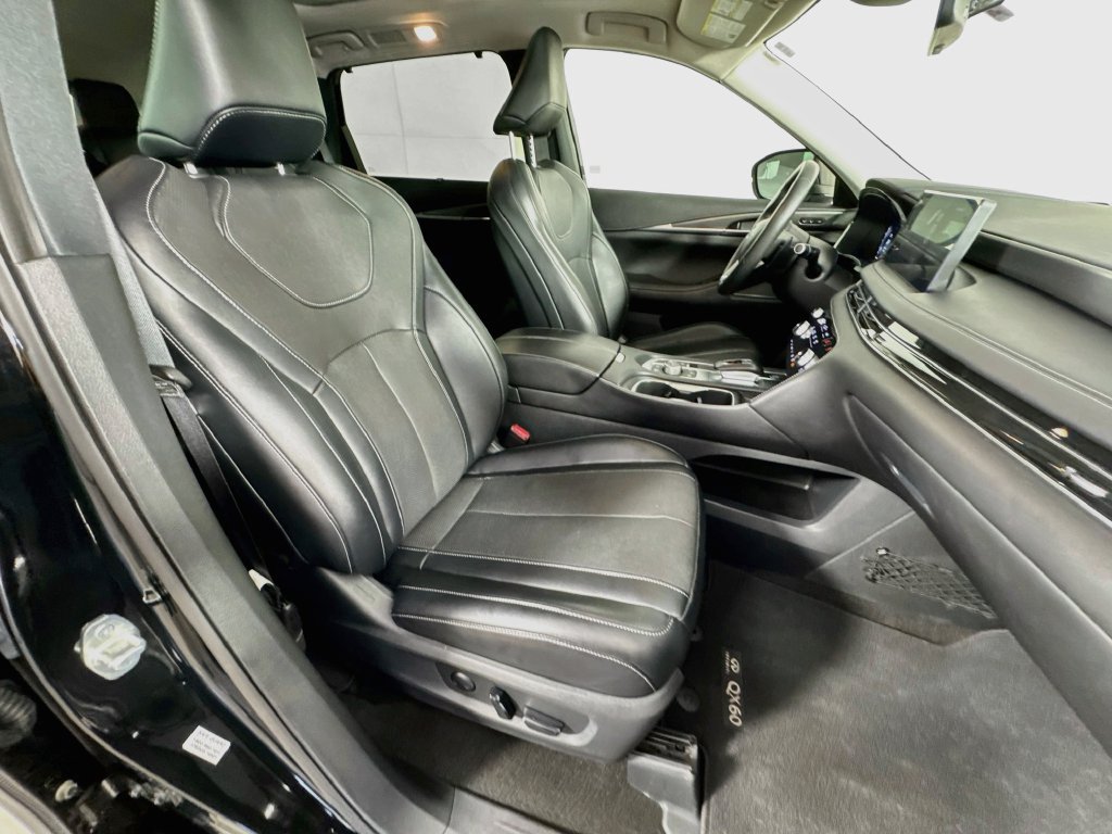 Certified 2024 INFINITI QX60 Luxe w/ Cargo Package AWD/4WD image 40