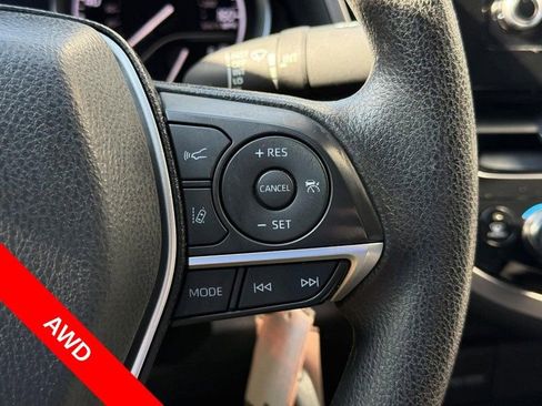 Used 2024 Toyota Camry LE AWD/4WD image 21