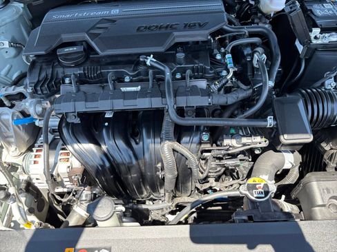 Used 2025 Kia K4 FWD image 33