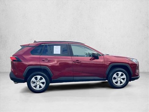 Certified 2021 Toyota RAV4 LE image 4