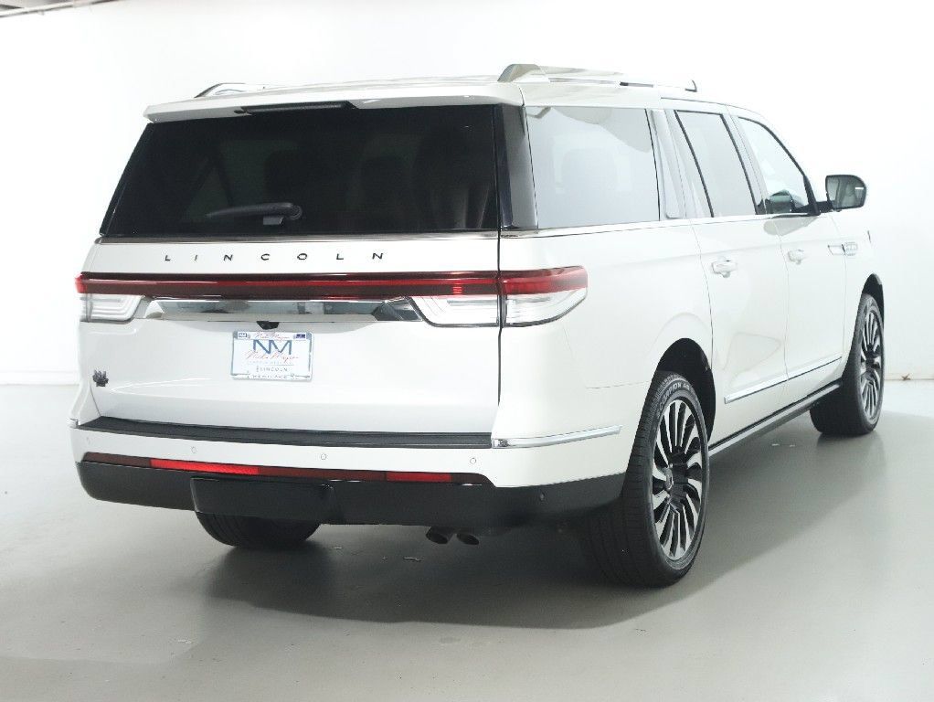 Used 2022 Lincoln Navigator L Black Label AWD/4WD image 53