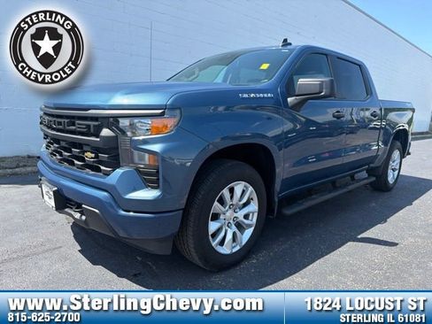 Used 2024 Chevrolet Silverado 1500 Custom AWD/4WD image 1