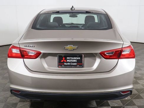 Used 2022 Chevrolet Malibu LS image 9