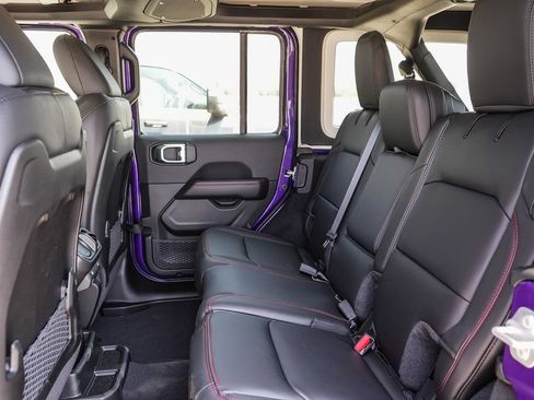 New 2026 Jeep Wrangler Unlimited Rubicon AWD/4WD image 19