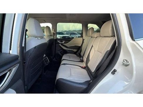 Used 2022 Subaru Forester Limited AWD/4WD image 34