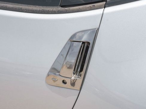 Used 2020 Nissan 370Z Coupe image 31