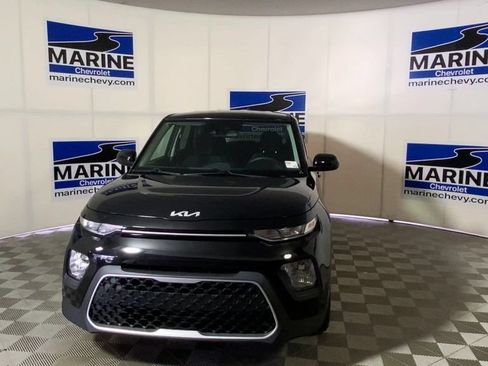 Used 2022 Kia Soul LX w/ Technology Package FWD image 5