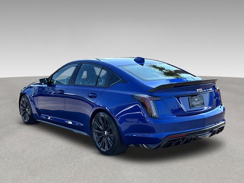 New 2026 Cadillac CT5 V Blackwing w/ Deep Ocean Appearance Package RWD image 31