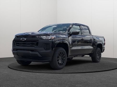 New 2026 Chevrolet Colorado W/T w/ WT Custom Package RWD image 3