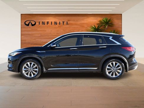 Used 2019 INFINITI QX50 Luxe w/ Navigation Package image 4