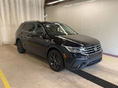 Used 2024 Volkswagen Tiguan SE
