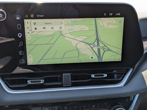 Used 2025 Chevrolet Equinox LT image 24