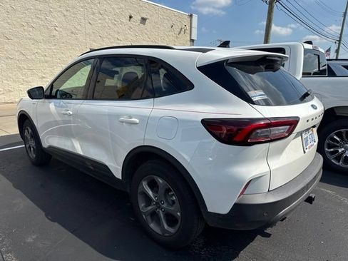 Used 2026 Ford Escape ST-Line Select w/ Tech Pack #2 AWD/4WD image 4