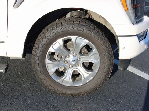 Used 2022 Ford F150 Platinum w/ Equipment Group 701A High image 26