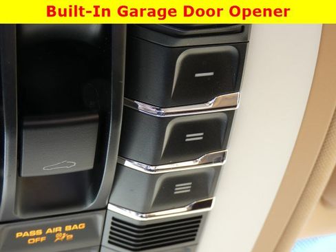 Used 2013 Porsche Cayenne AWD image 19