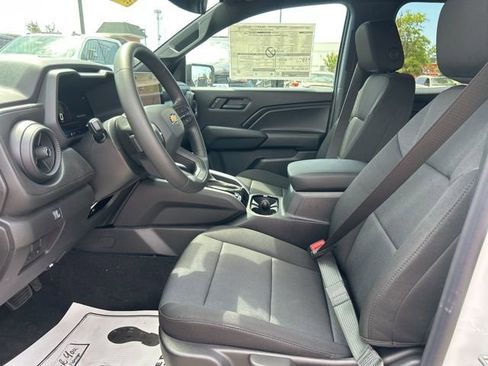 New 2026 Chevrolet Colorado W/T AWD/4WD image 15