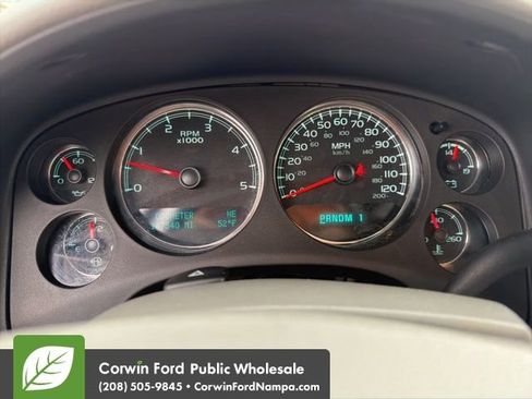 Used 2014 GMC Sierra 2500 SLT w/ SLT Convenience Package image 18