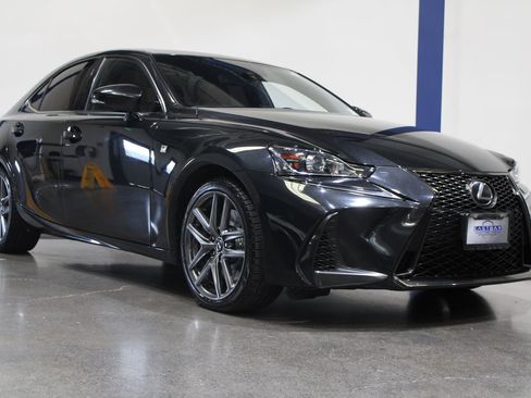 Used 2017 Lexus IS 350 F Sport w/ F Sport Package RWD image 3