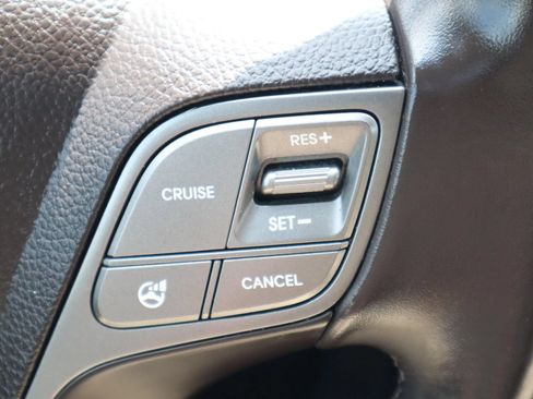 Used 2014 Hyundai Santa Fe Limited FWD image 29