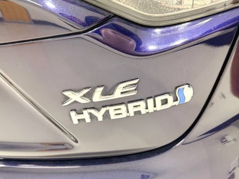 Used 2024 Toyota Corolla XLE FWD image 10