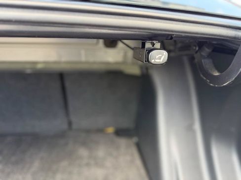 Used 2018 Toyota Yaris iA FWD image 17