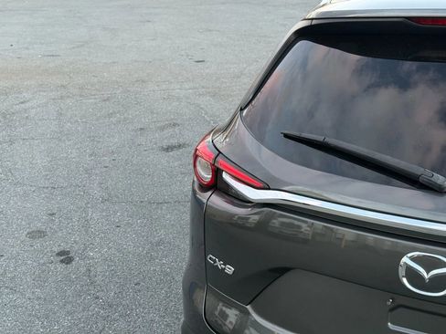 Used 2018 MAZDA CX-9 Touring image 6