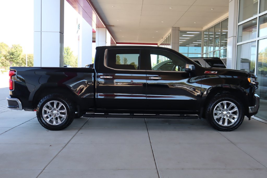 Used 2021 Chevrolet Silverado 1500 LTZ AWD/4WD image 12