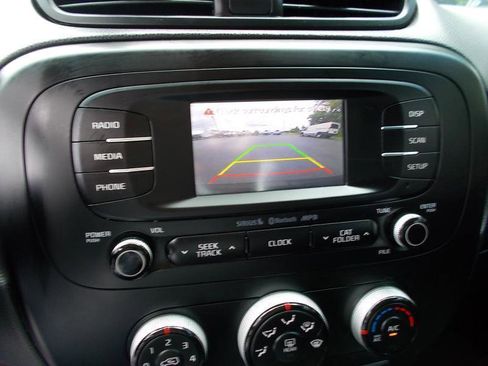 Used 2016 Kia Soul w/ Convenience Package FWD image 32