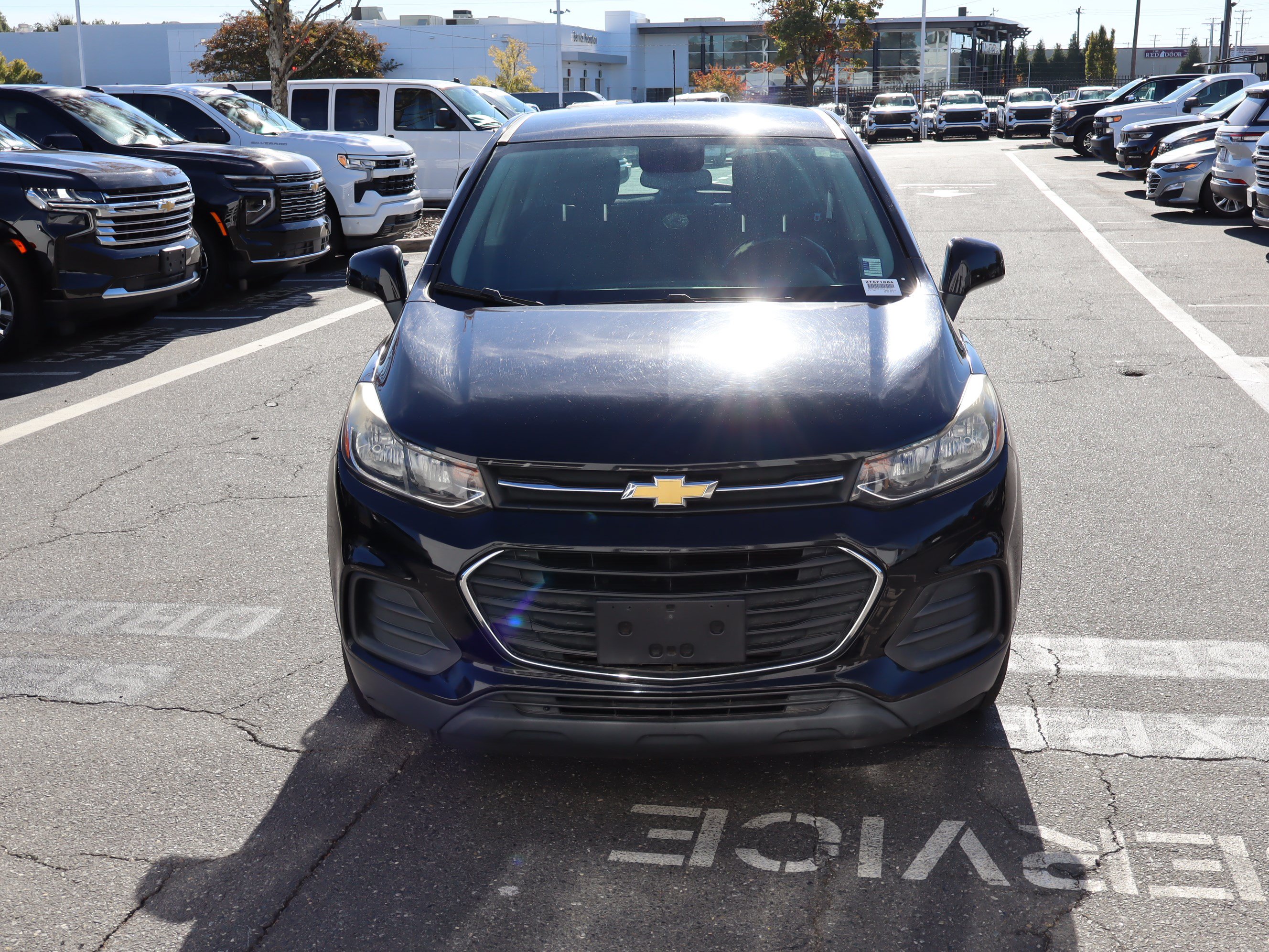 Used 2018 Chevrolet Trax LS FWD image 3