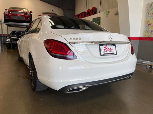 Used 2019 Mercedes-Benz C 300 4MATIC Sedan image 41