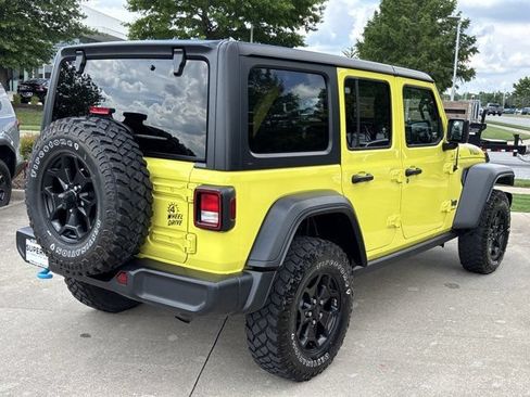 Used 2023 Jeep Wrangler Unlimited w/ Cold Weather Group AWD/4WD image 3