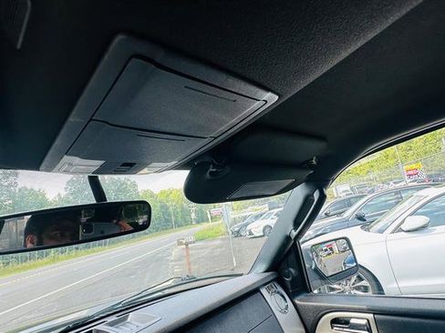 Used 2016 Ford Expedition XLT w/ Equipment Group 201A image 33