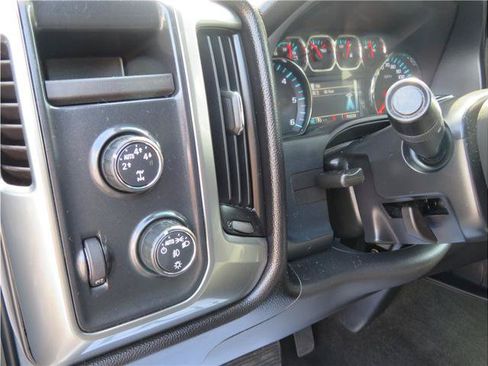 Used 2016 Chevrolet Silverado 1500 LT w/ LT Convenience Package AWD/4WD image 11