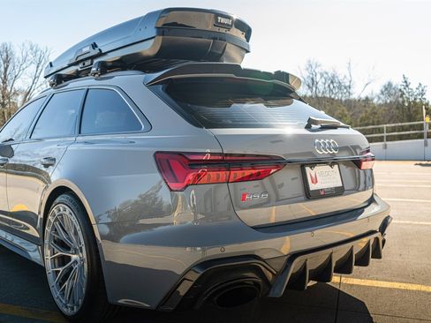 Used 2026 Audi RS 6 performance image 32